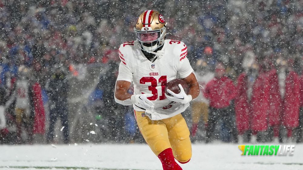 A Priority Running Back to Add in Fantasy Football