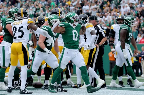 NFL DFS Value Picks For Week 5: Braelon Allen & More